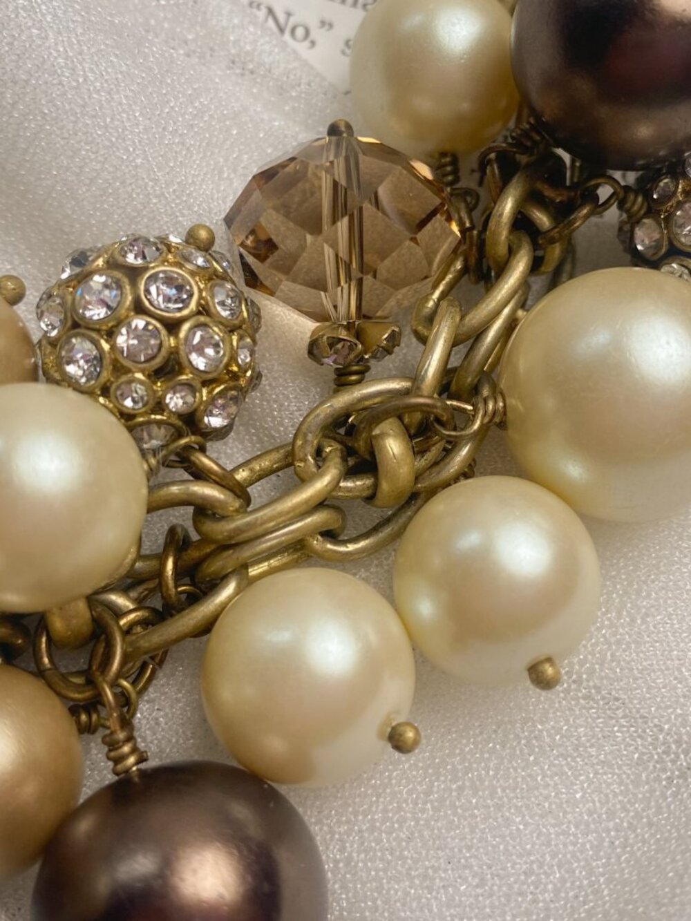 Stella and Dot Audrey Neutral Cluster Pearl Crystal Beaded Gold Chain Bracelet - Picture 10 of 12